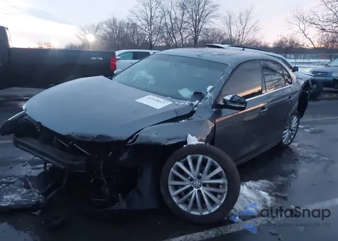 2012 Volkswagen Jetta 2.5L Sel из США, поврежденный, VIN 3VWGP7AJ7CM056946